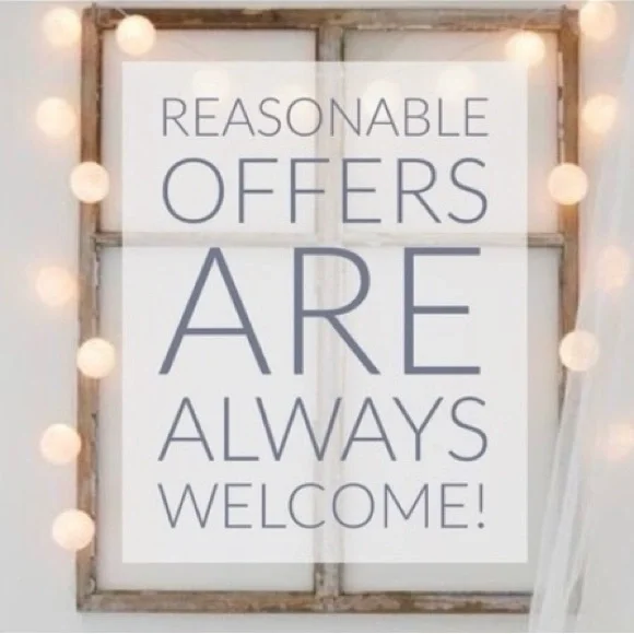 Burton Idletime Stadium Chair with Built In Insulated Six Can Cooler - Picture 11 of 11